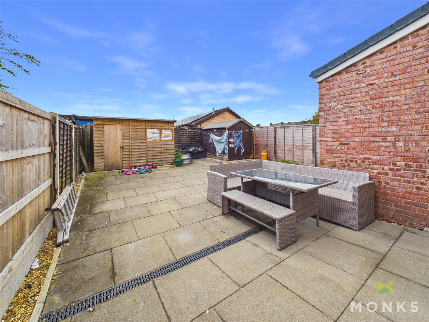 47 Brookhouse Road, Oswestry, SY11 2JW For Sale